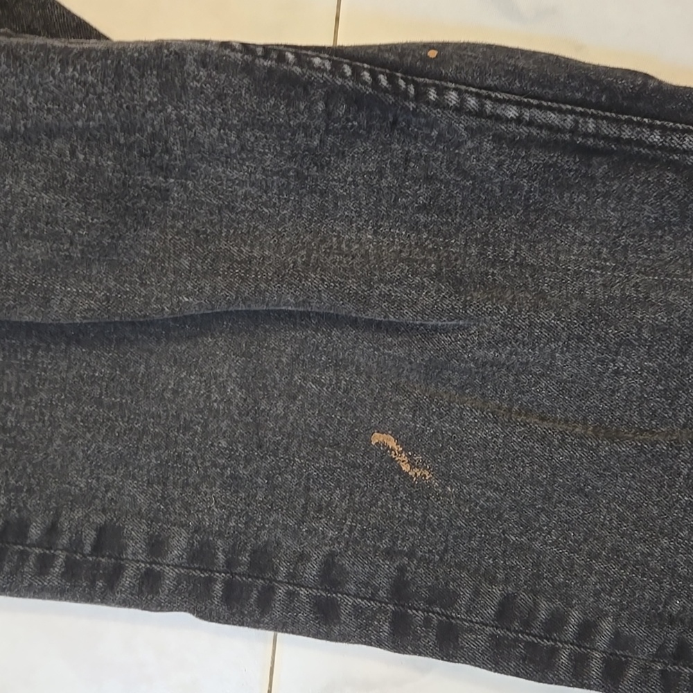 Men's DKNY Jeans - Picture 4 of 15